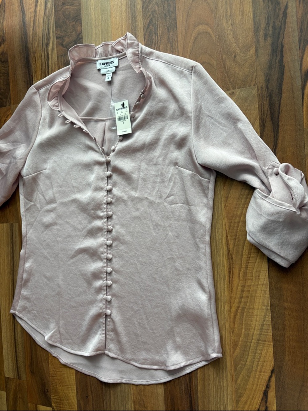 Express Women's Light Blush Pink Ruffle Collar Button-Up Blouse NWT - Picture 4 of 11